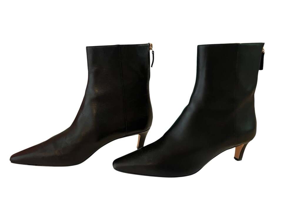 J. Crew Sleek Classy Minimalist Preppy Black Leather Heeled Midi Boots- 9.5